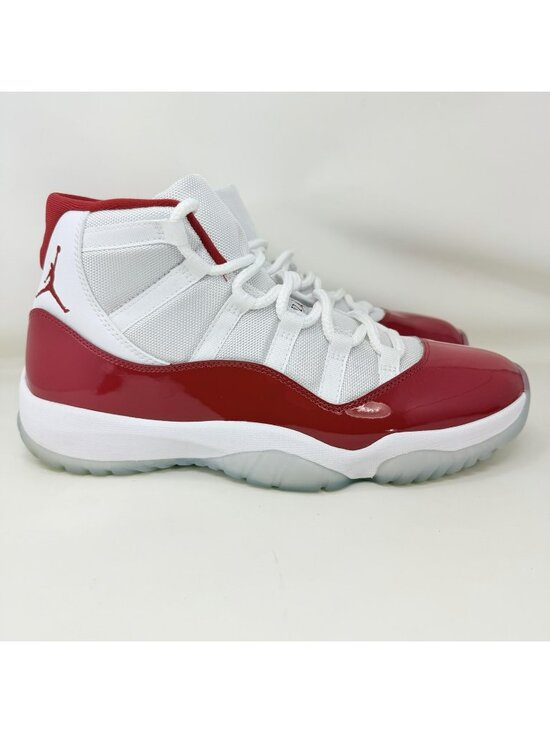 Nike Air Jordan 11 Cherry Retro Shoes Red White 2022 Men’s Size 11.5 main image 7